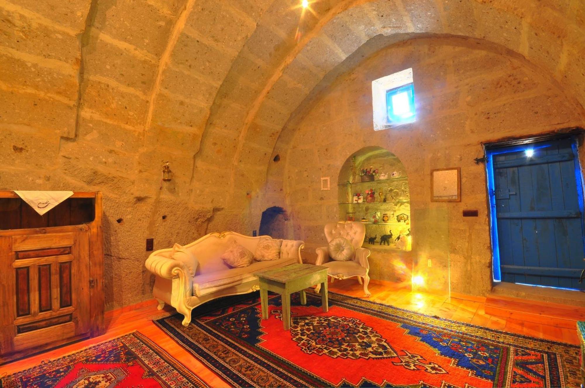 Belisirma Cave Hotel 악사라이 외부 사진